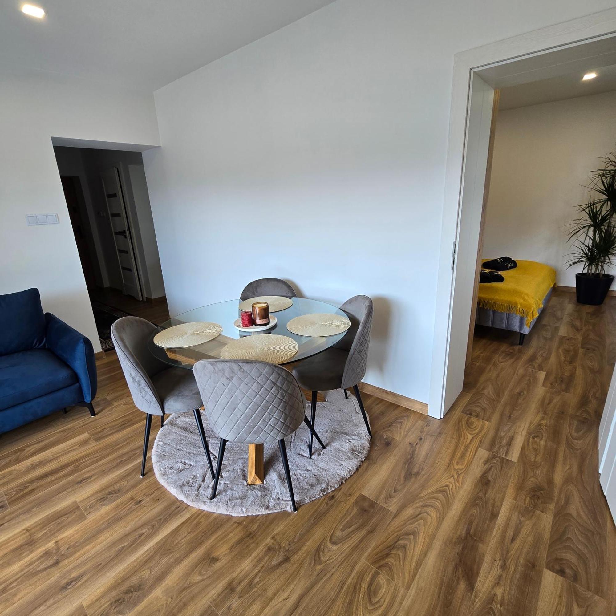 Mieszkanie Nad Jeziorem Roznowskim Apartment Roznow